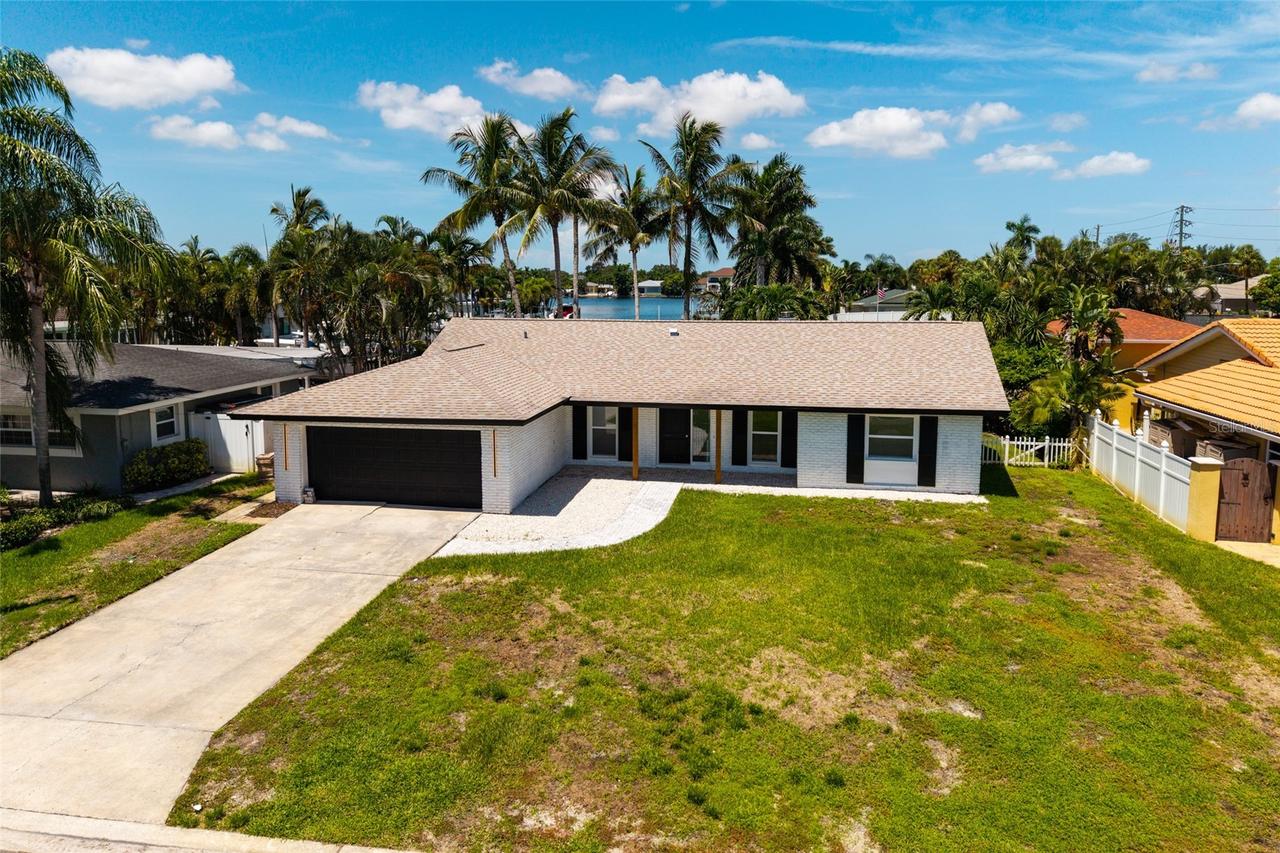 3960 13th Way, St Petersburg, FL 33703