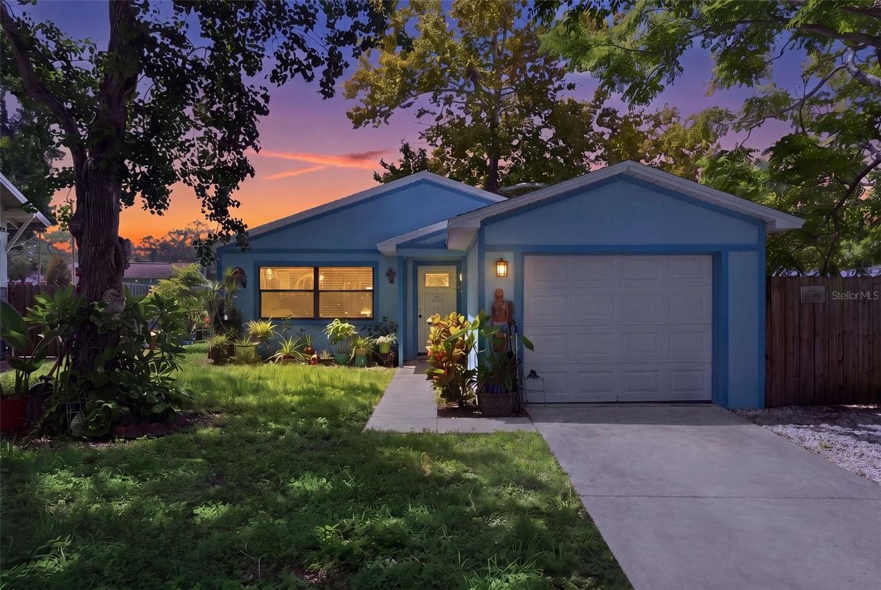 1304 E Boyer St., Tarpon Springs, FL 34689