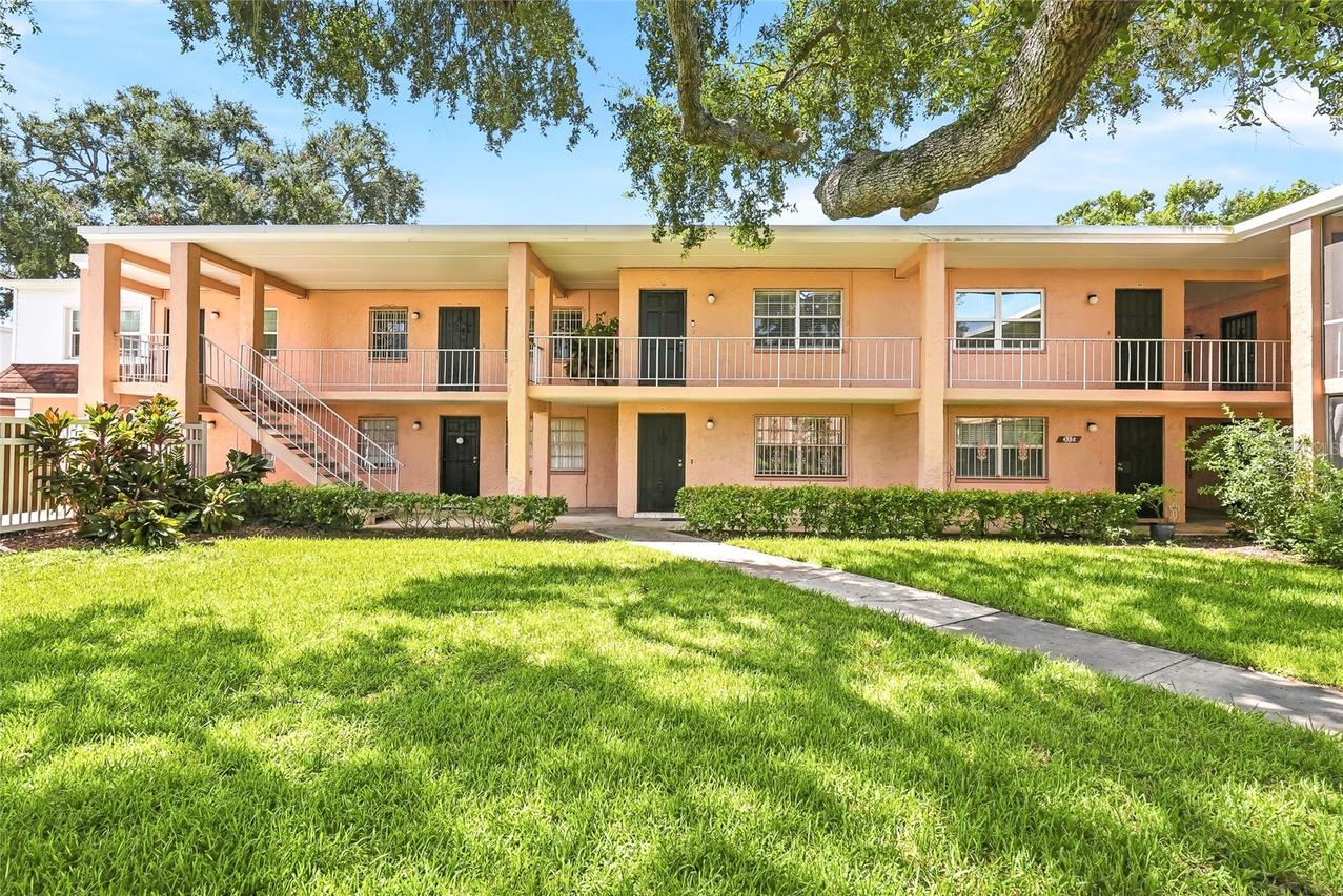 4702 Michael Ct. #142, Tampa, FL 33614