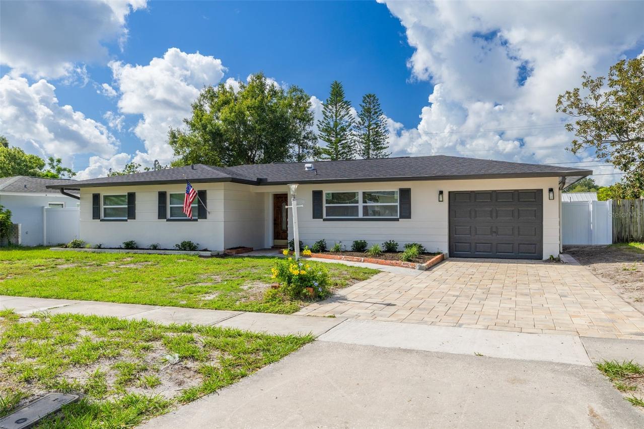 1673 Cambridge Dr., Clearwater, FL 33756