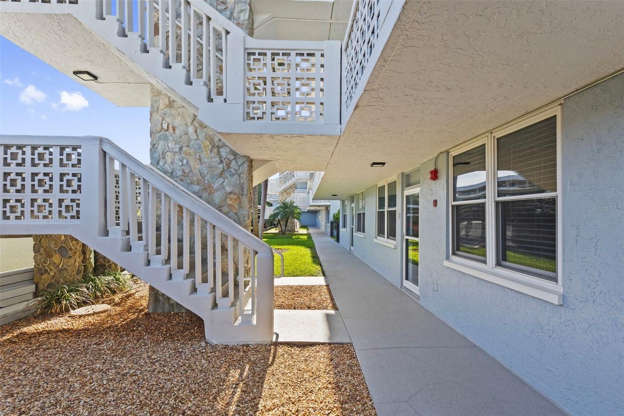 4895 Bay St. #102, St Petersburg, FL 33703