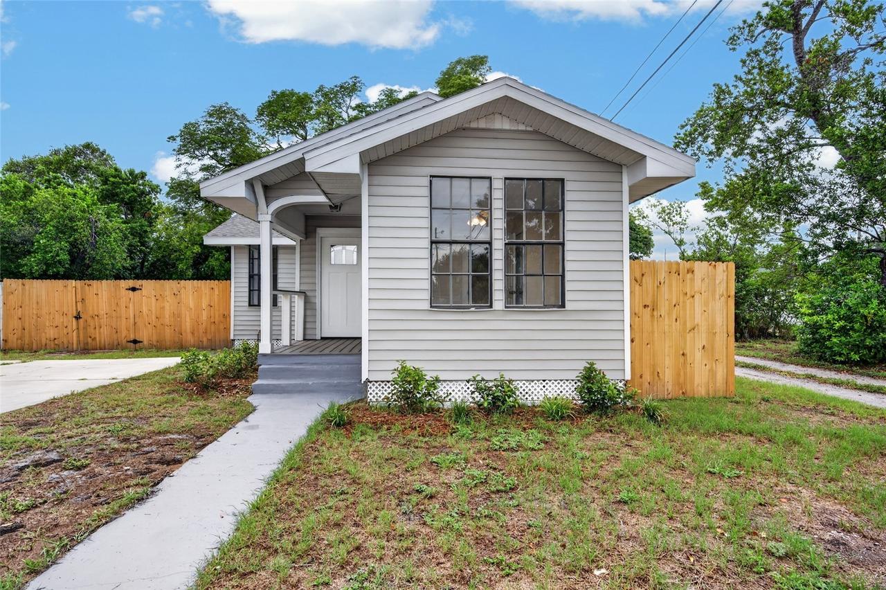 1327 35th St., St Petersburg, FL 33711