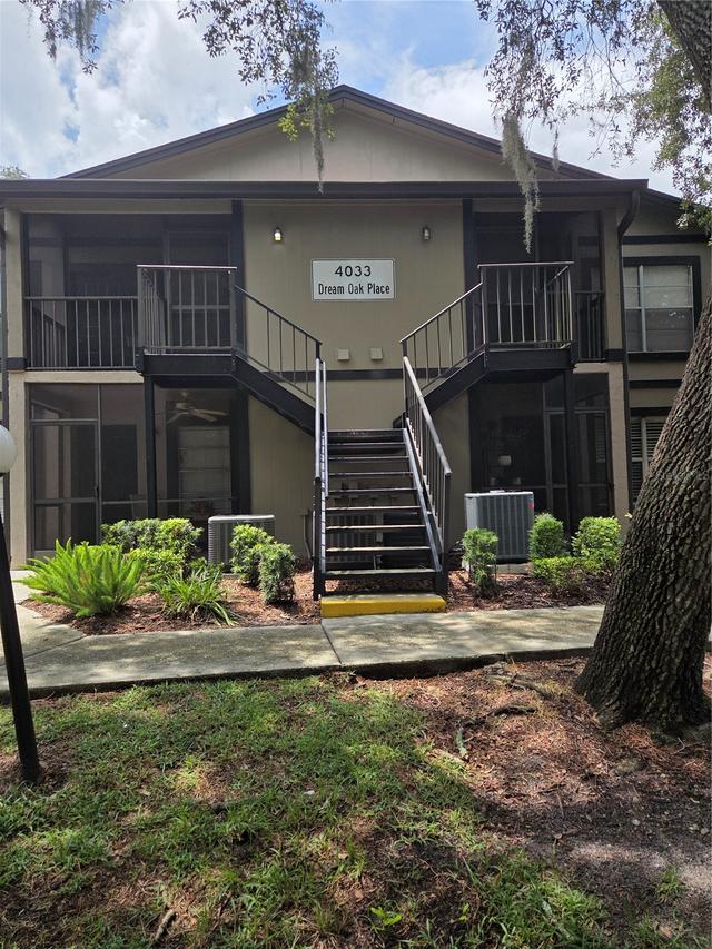 4033 Dream Oak Pl. #203, Tampa, FL 33613