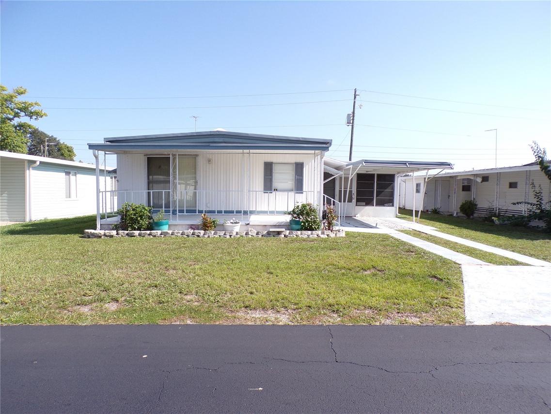 37021 Sandra Ave., Zephyrhills, FL 33542