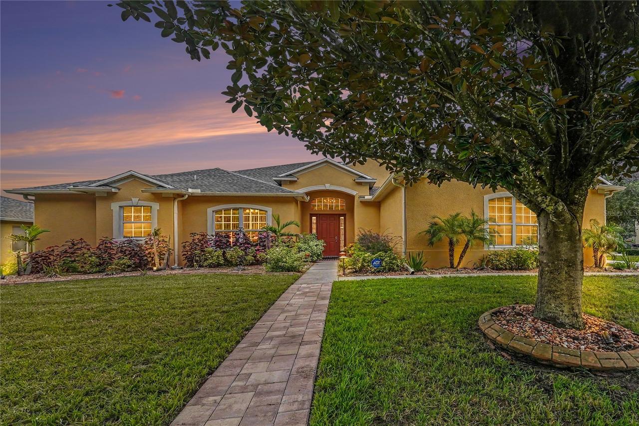 316 Harts Oak Pl., Seffner, FL 33584