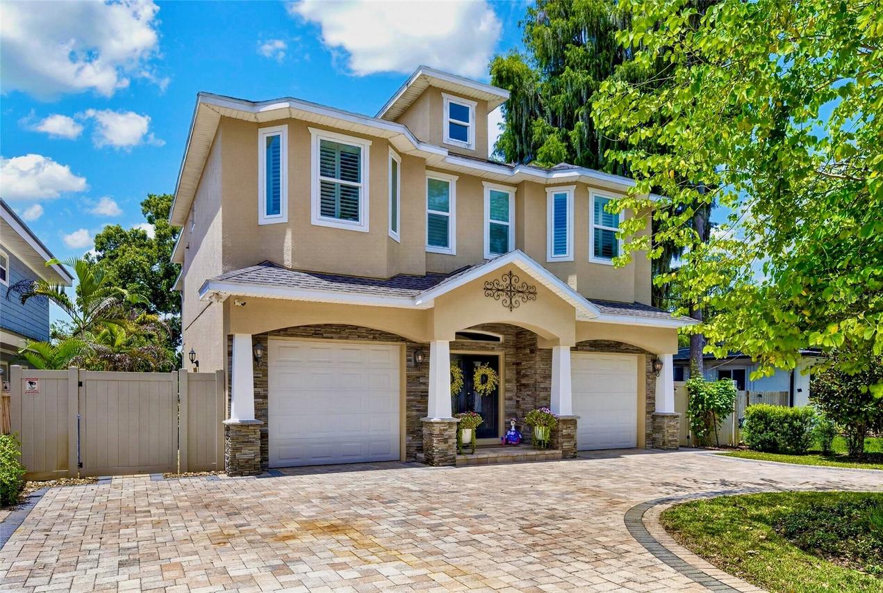 303 W Chapman Rd., Lutz, FL 33548