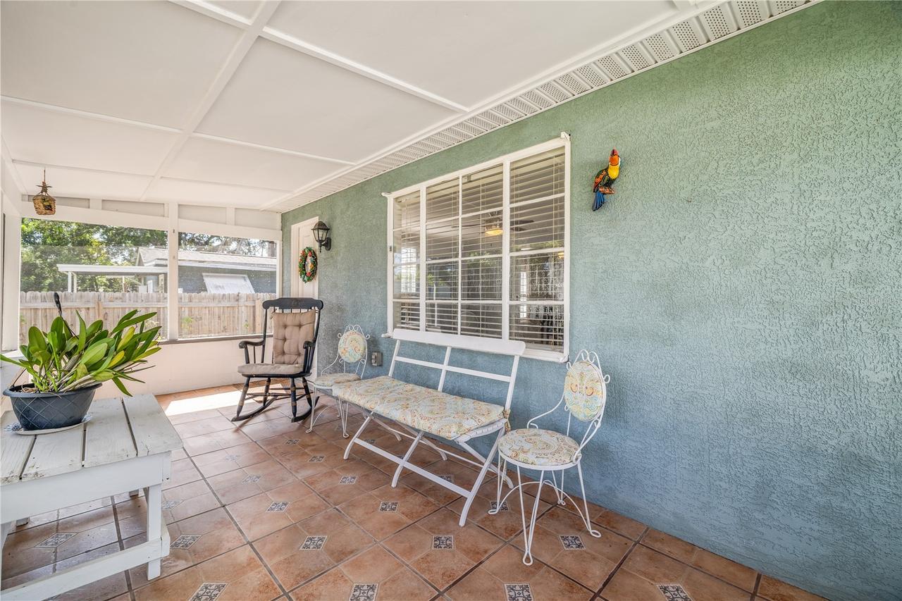 6634 49th Ave., St Petersburg, FL 33709