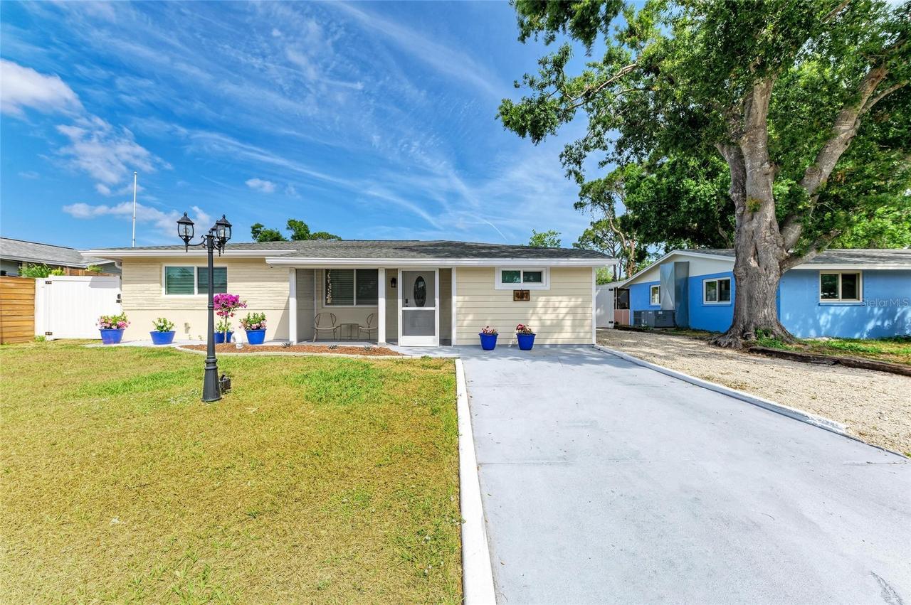 4617 Ardale St., Sarasota, FL 34232