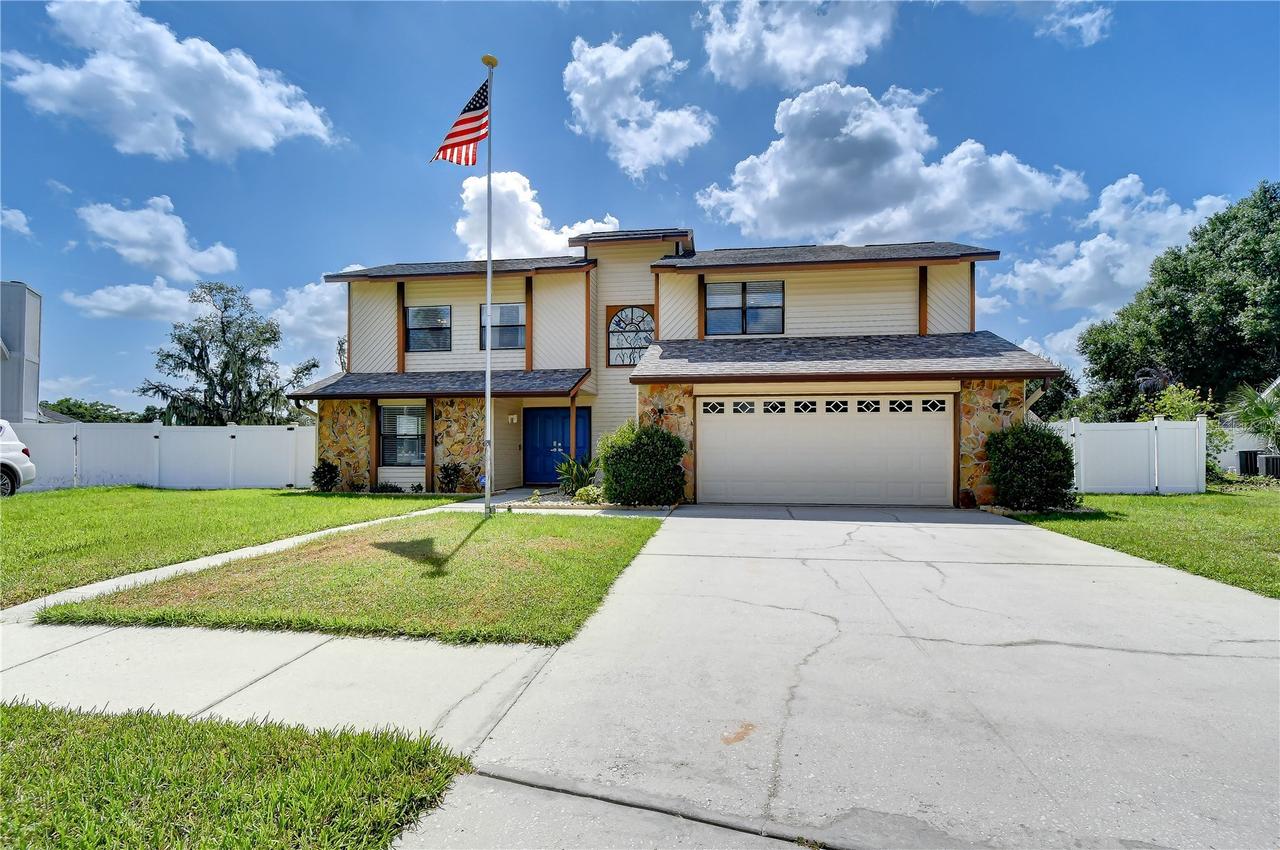 1224 Rainbrook Cir., Valrico, FL 33596