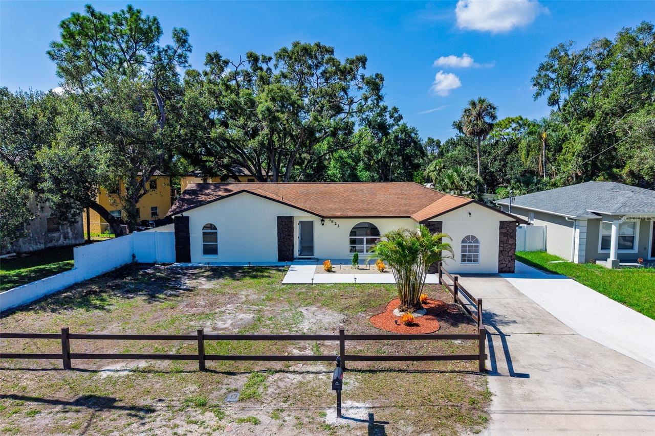 3823 E Norfolk St., Tampa, FL 33604
