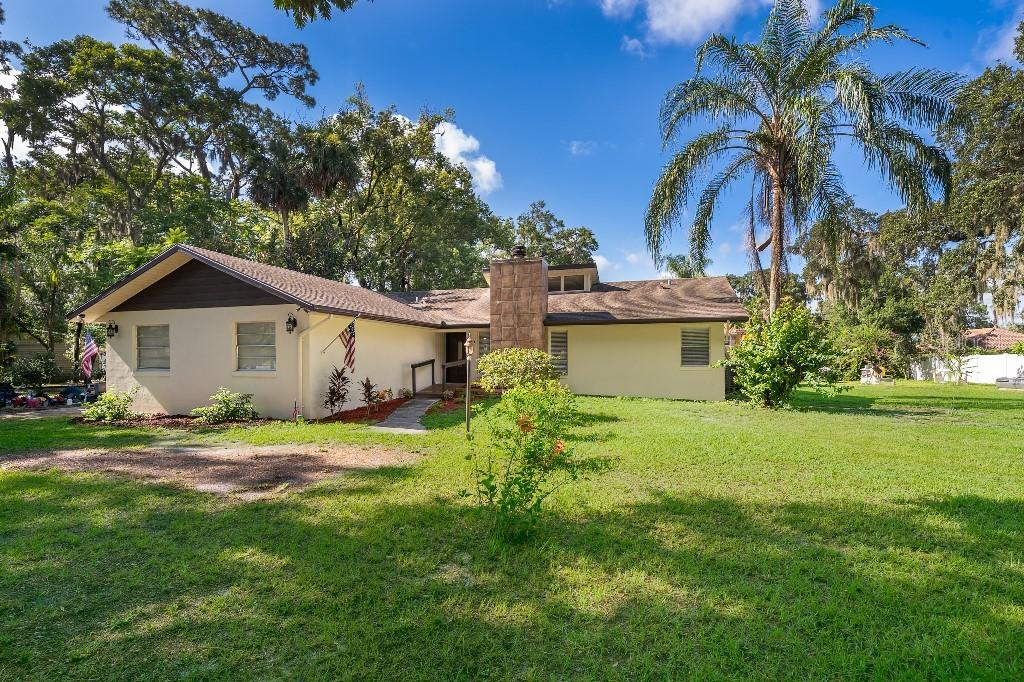 1715 W Lake Mary Blvd., Lake Mary, FL 32746