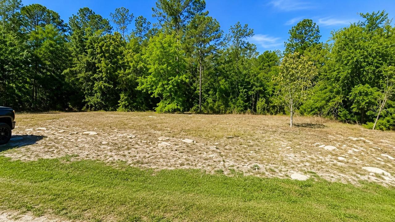 9480 N Athenia Dr., Citrus Springs, FL 34434
