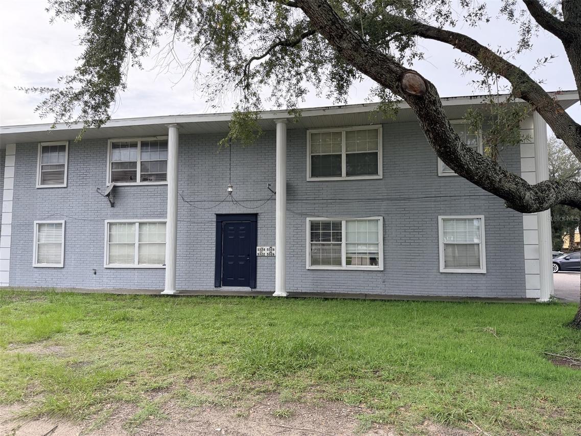 5328 Whiteway Dr., Temple Terrace, FL 33617