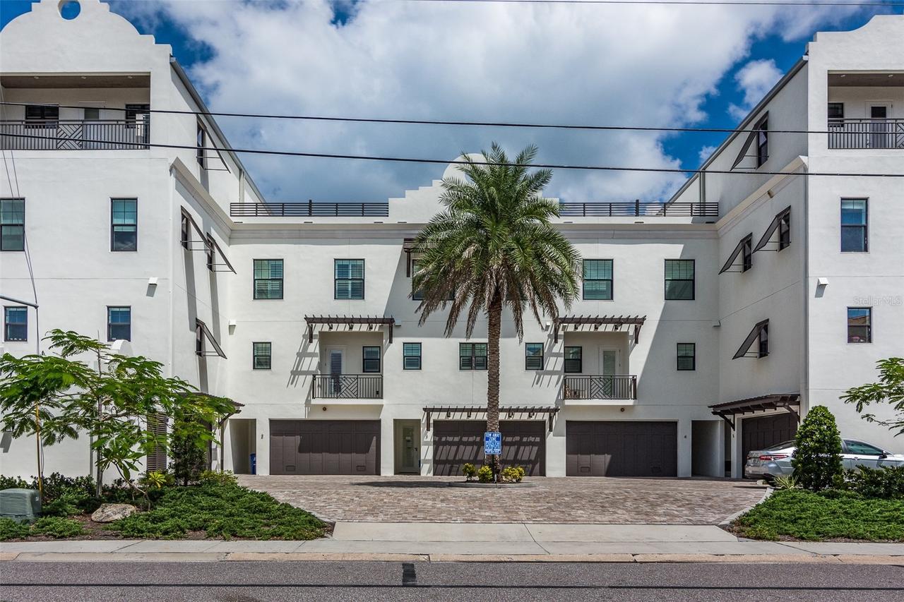 176 Brightwater Dr. #2, Clearwater, FL 33767