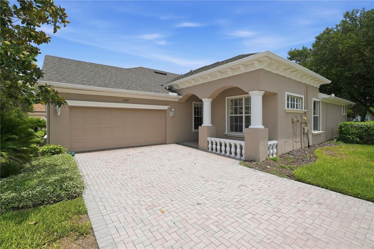 27325 Mistflower Dr., Wesley Chapel, FL 33544