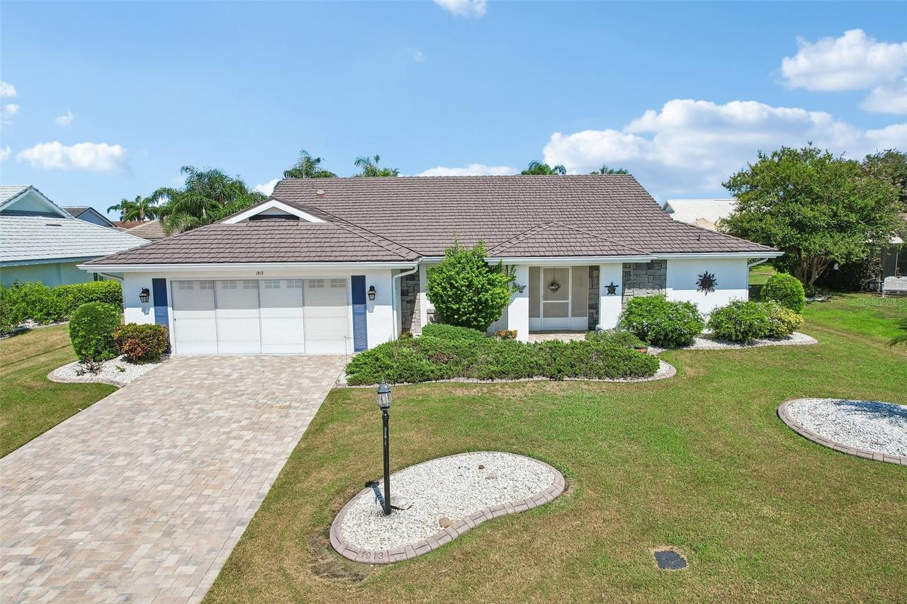 1913 Wolf Laurel Dr., Sun City Center, FL 33573