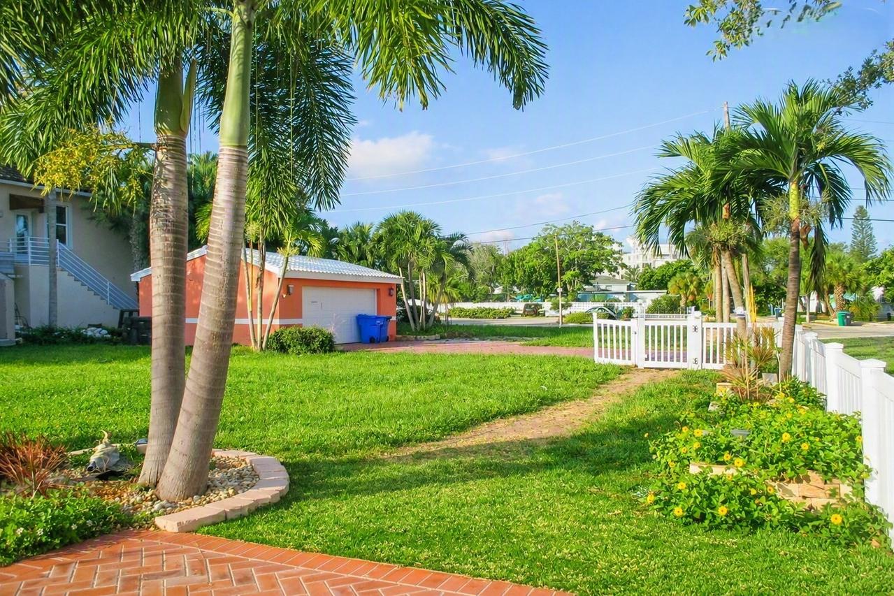 11855 1st St., Treasure Island, FL 33706