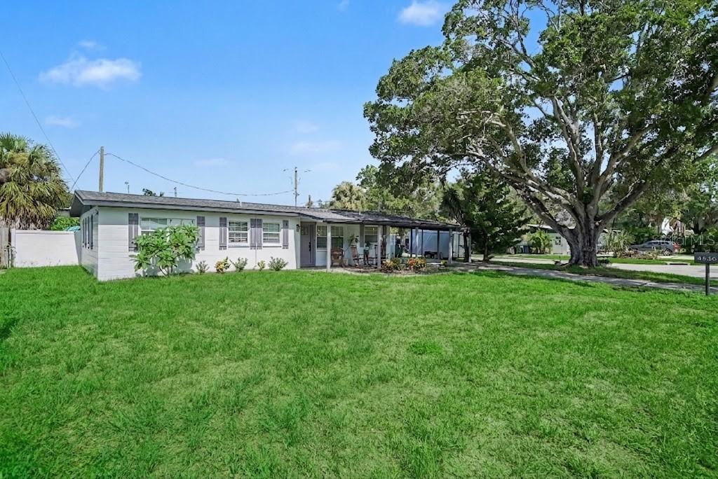 4636 W Bay Court Ave., Tampa, FL 33611