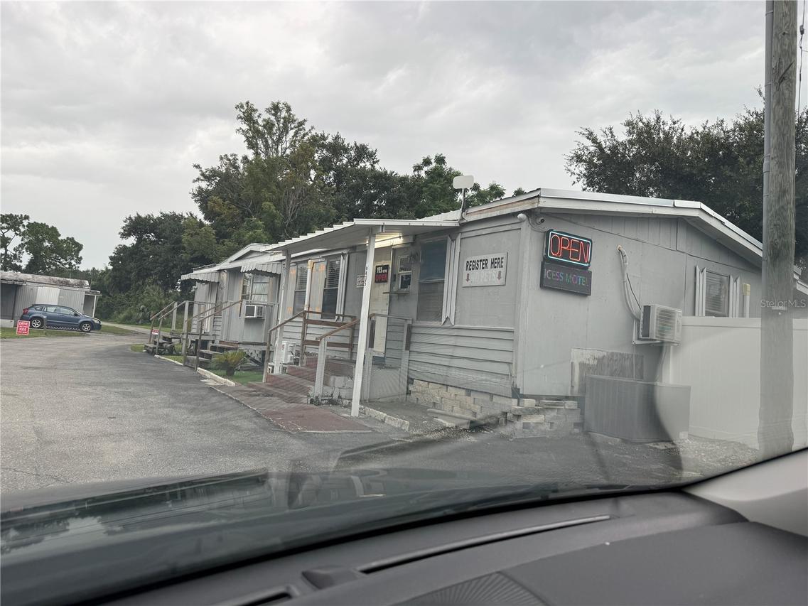 6435 W Hillsborough Ave., Tampa, FL 33634