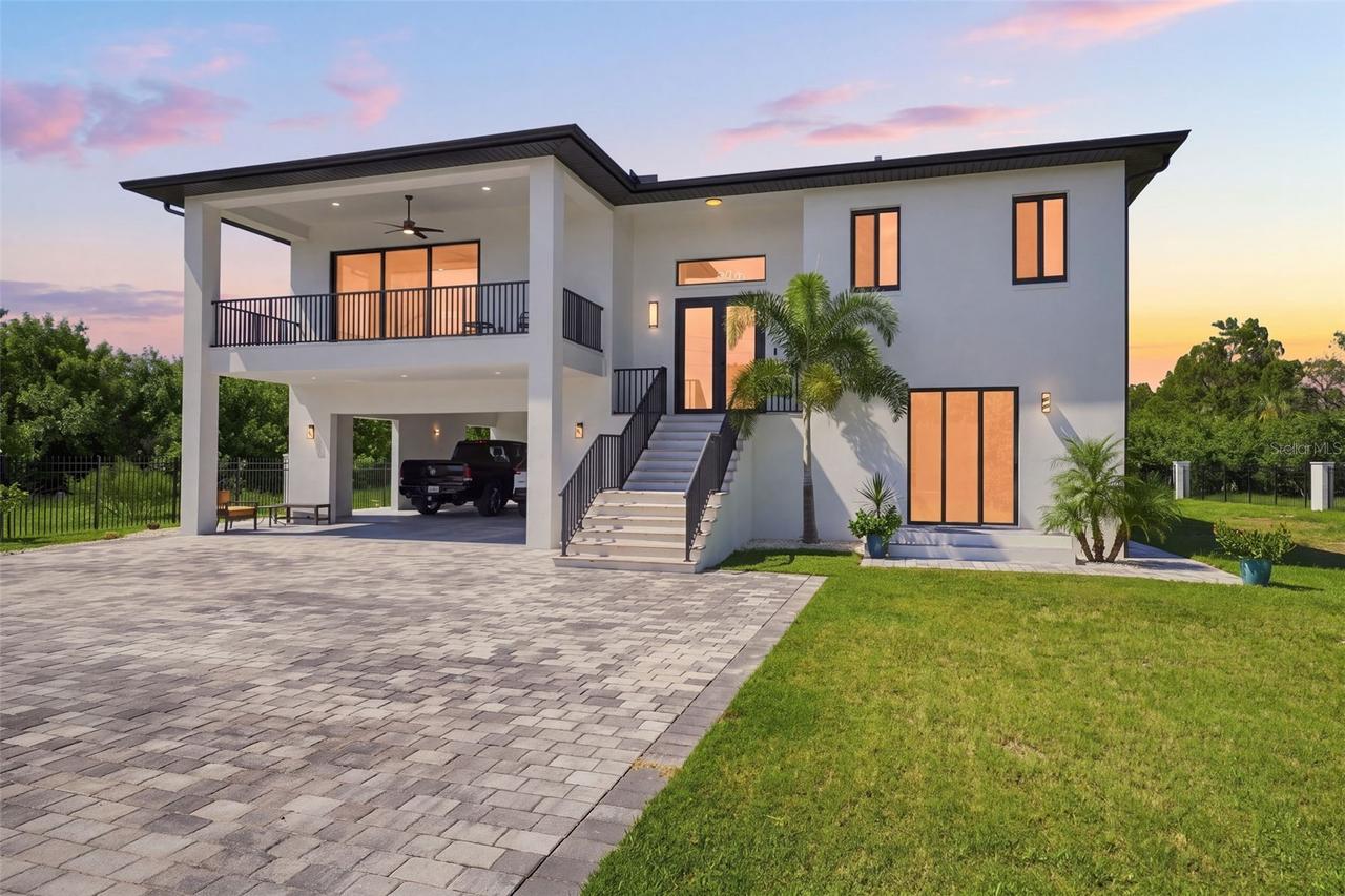 5035 Bay Blvd., Port Richey, FL 34668