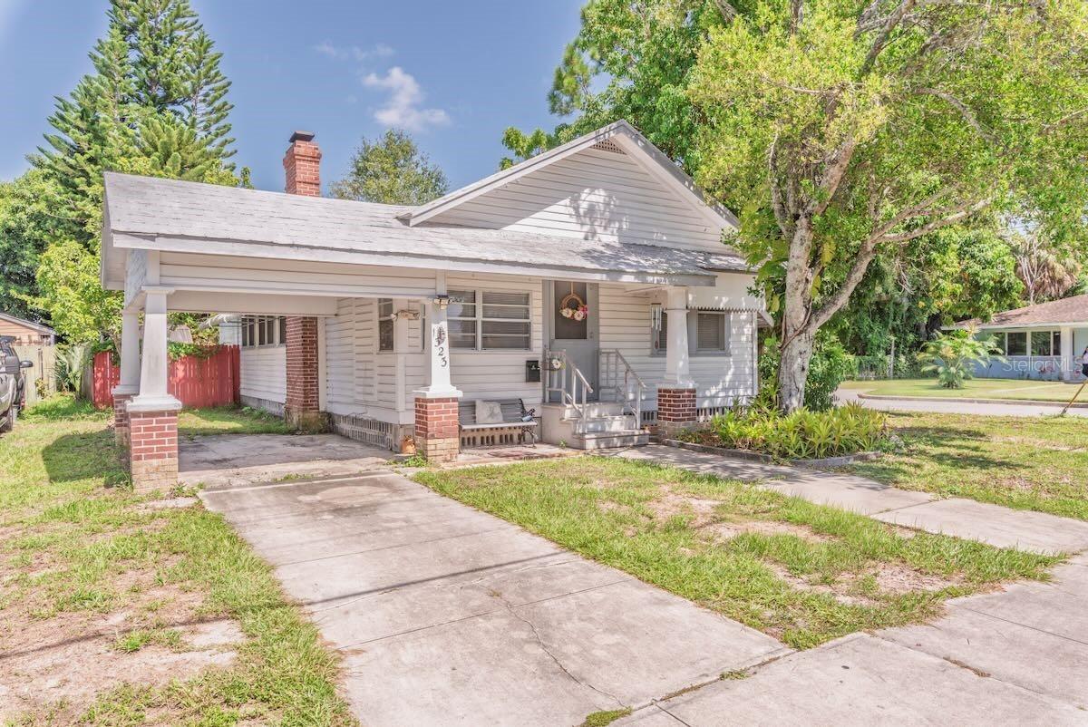 1323 18th St., Bradenton, FL 34205