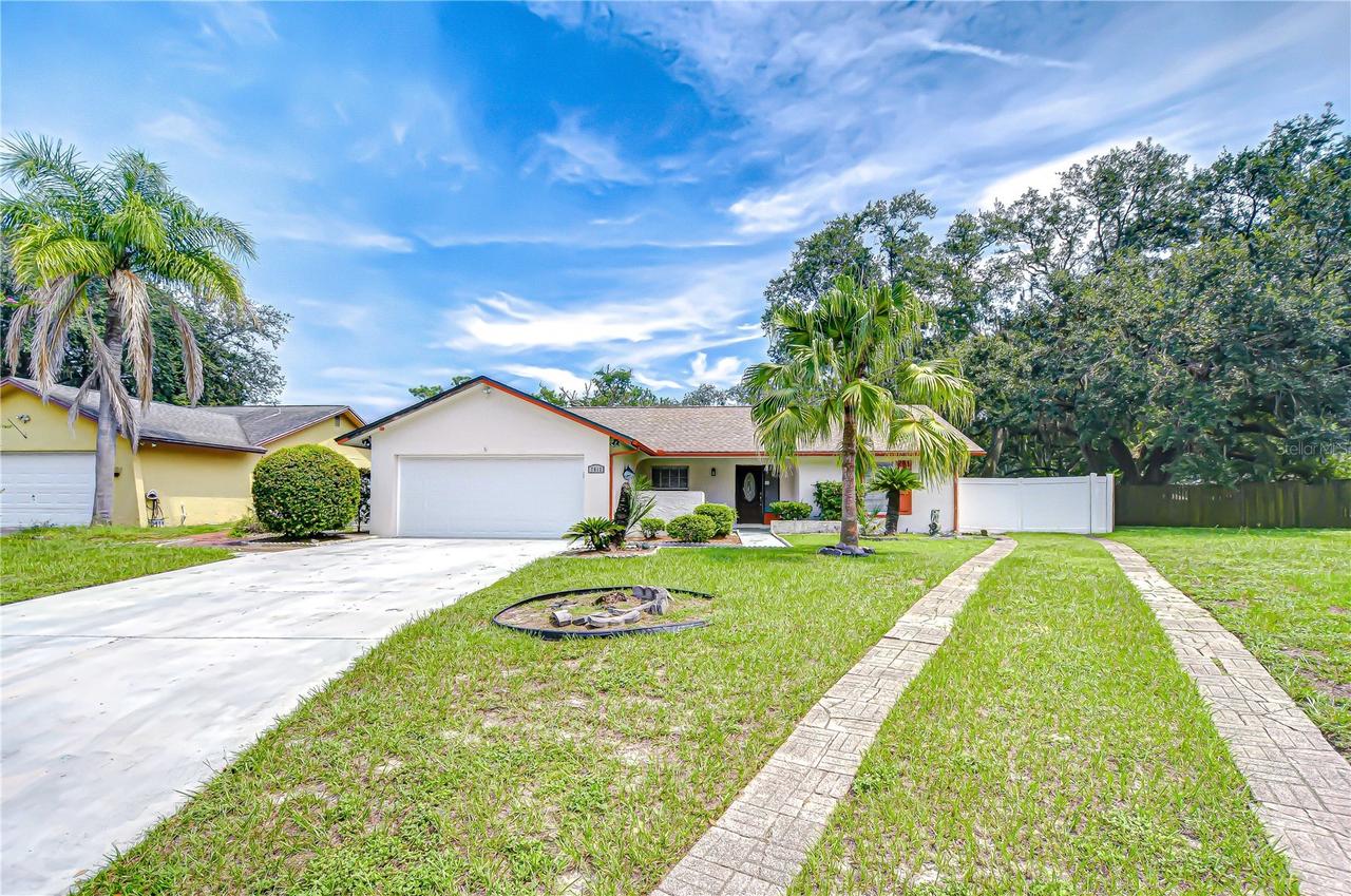 7613 S Sanibel Cir., Temple Terrace, FL 33637