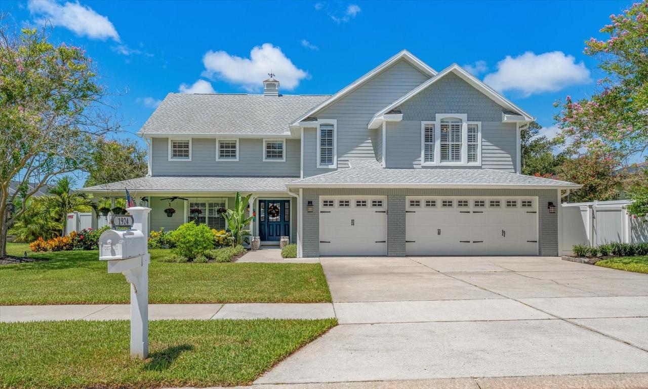 1924 Dunloe Cir., Dunedin, FL 34698