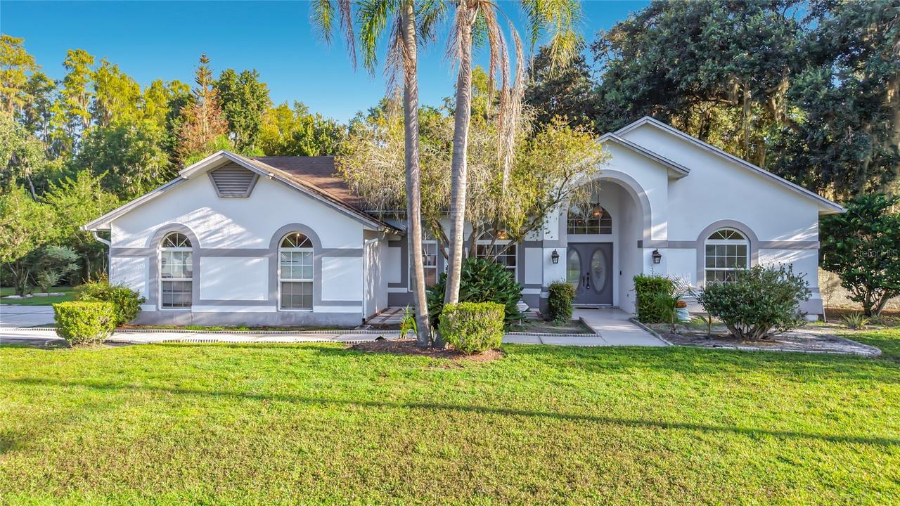 25035 Acorn Dr., Land O Lakes, FL 34639
