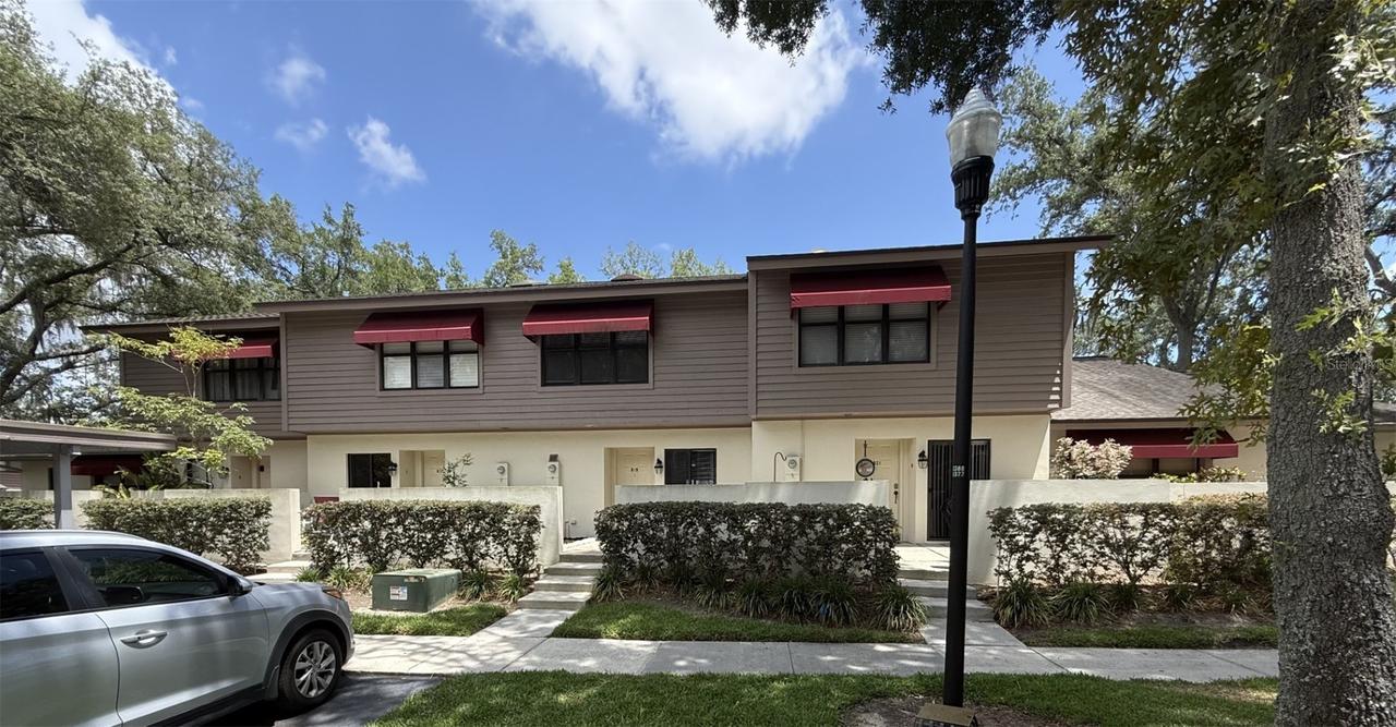 819 Oak Park Pl., Brandon, FL 33511