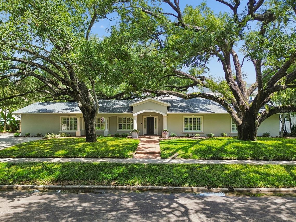 2807 W Fountain Blvd., Tampa, FL 33609
