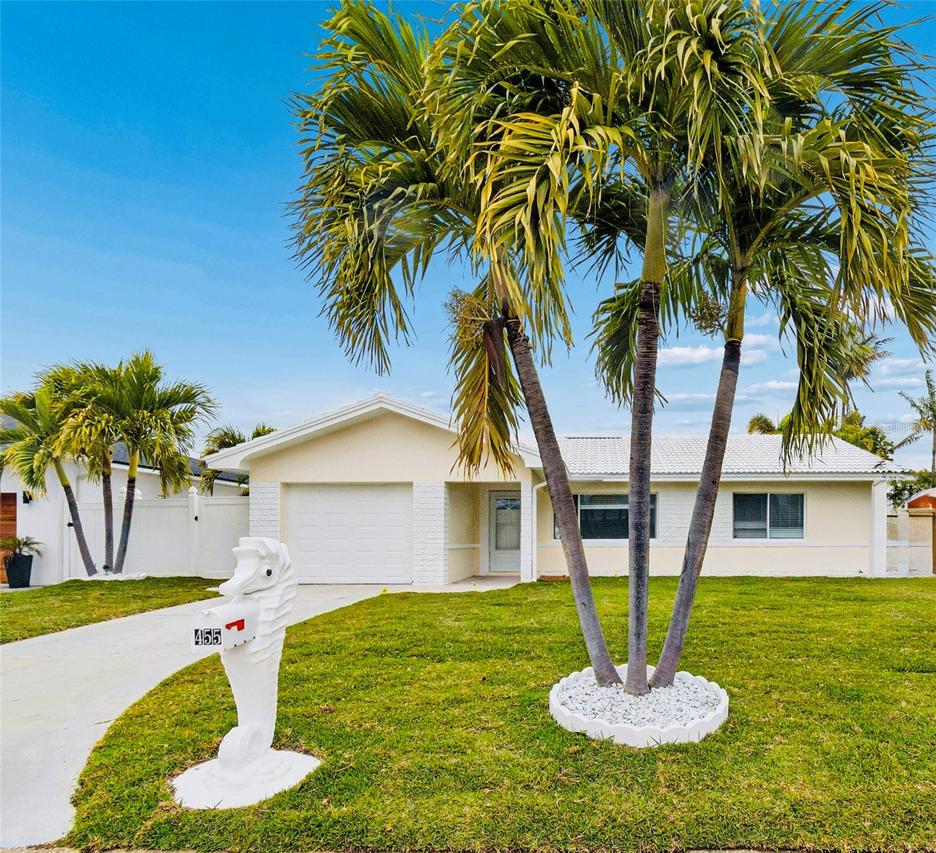 455 81st Ave., St Pete Beach, FL 33706