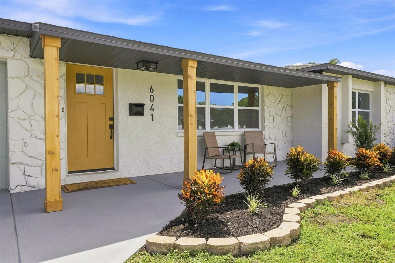 6041 15th St., St Petersburg, FL 33703