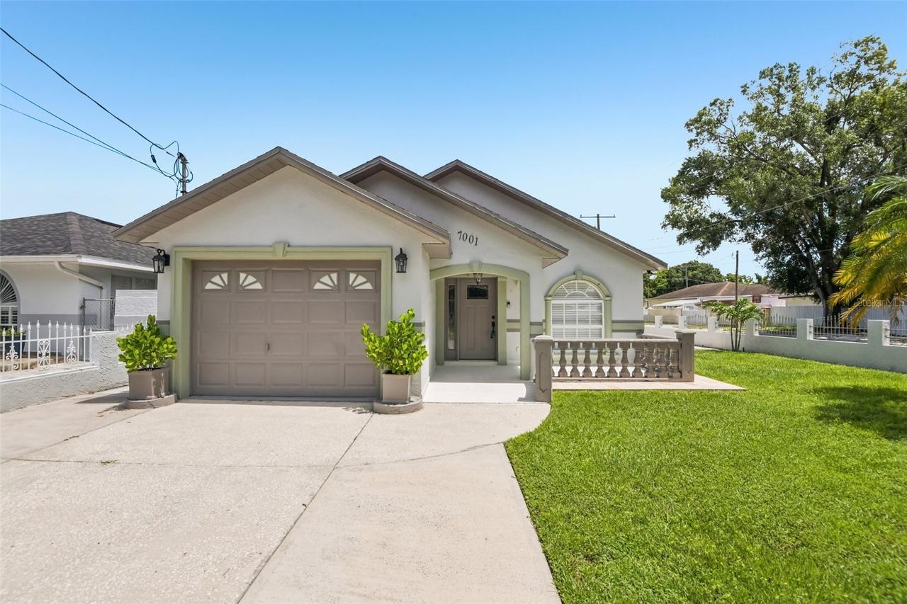 7001 N Clark Ave., Tampa, FL 33614
