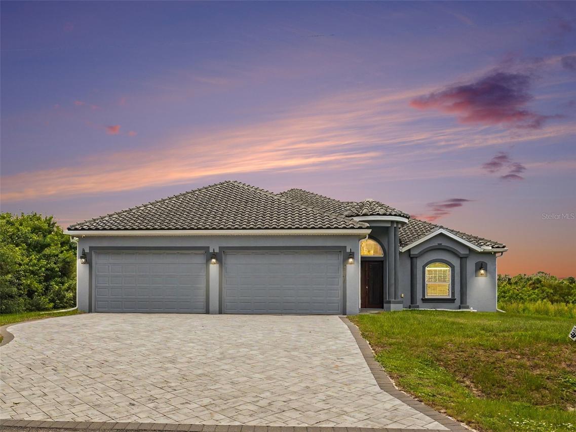 2761 Newman Dr., North Port, FL 34288