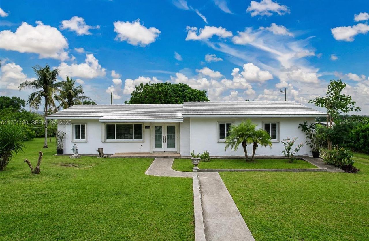 20890 SW 236th St., Homestead, FL 33031