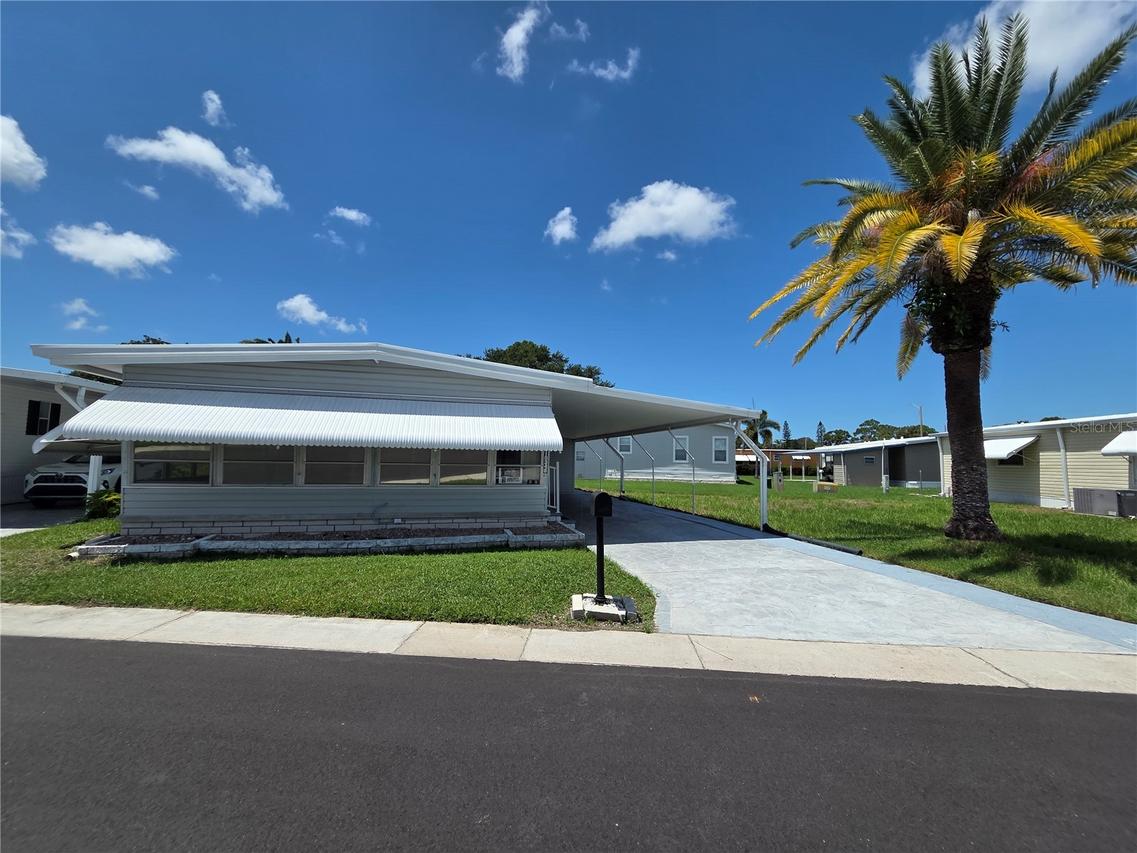 10346 S Lake Dr. #131, Largo, FL 33773