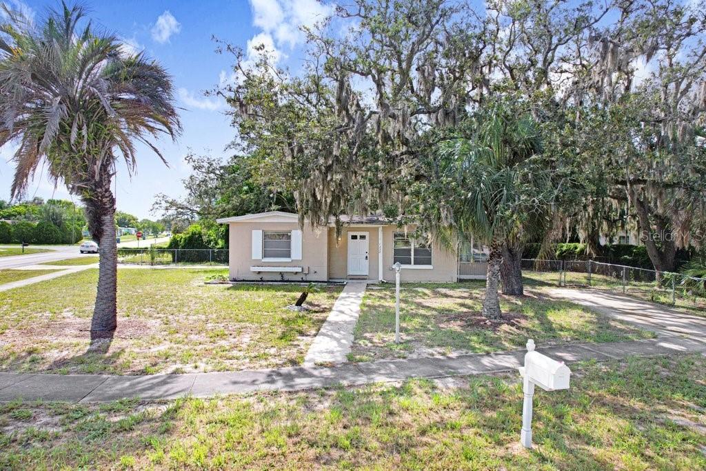 1228 Academy Ave., Spring Hill, FL 34606