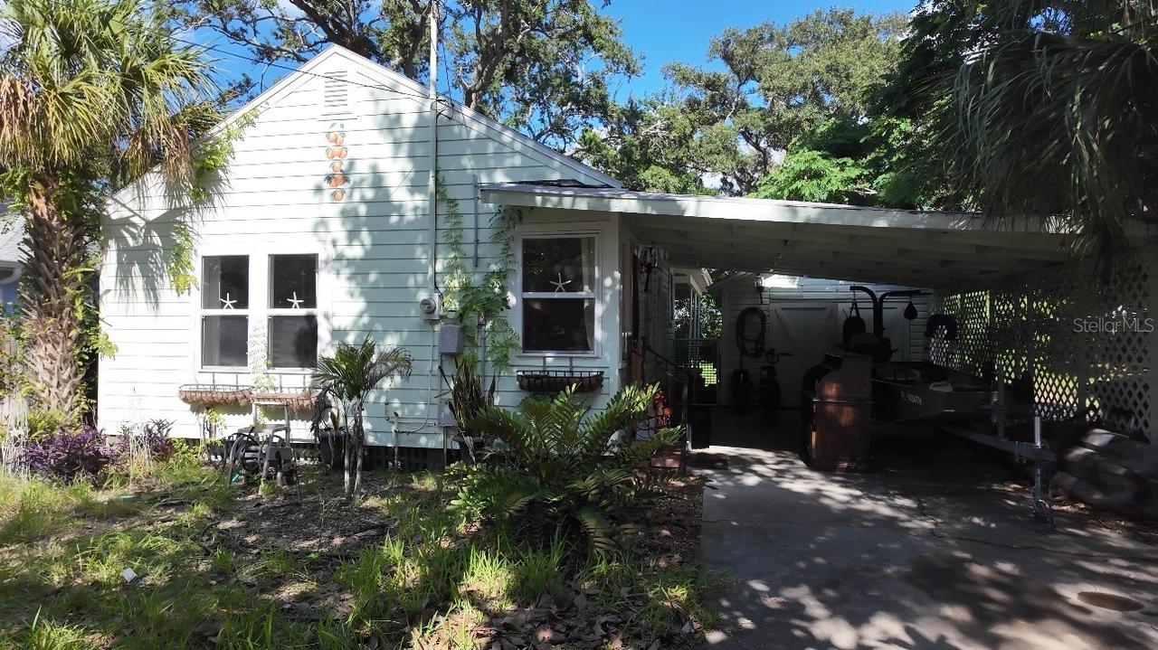 1121 Orange Ave., Dunedin, FL 34698