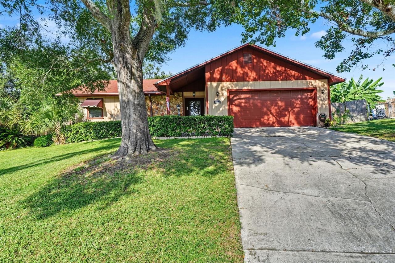 4910 Foxrun Pl., Lakeland, FL 33813