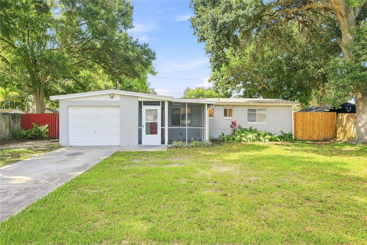 8836 79th Pl., Seminole, FL 33777