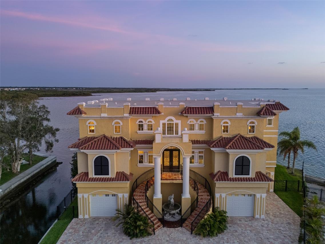 3236 Gulf Winds Cir., Hernando Beach, FL 34607