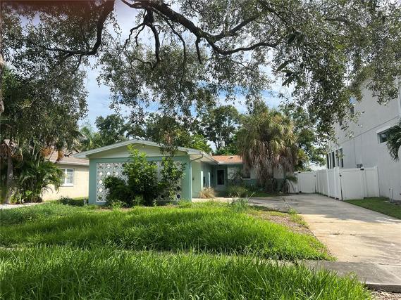 New Homes with In-ground Swimming Pools in Davis Islands: August 23rd to August 29th