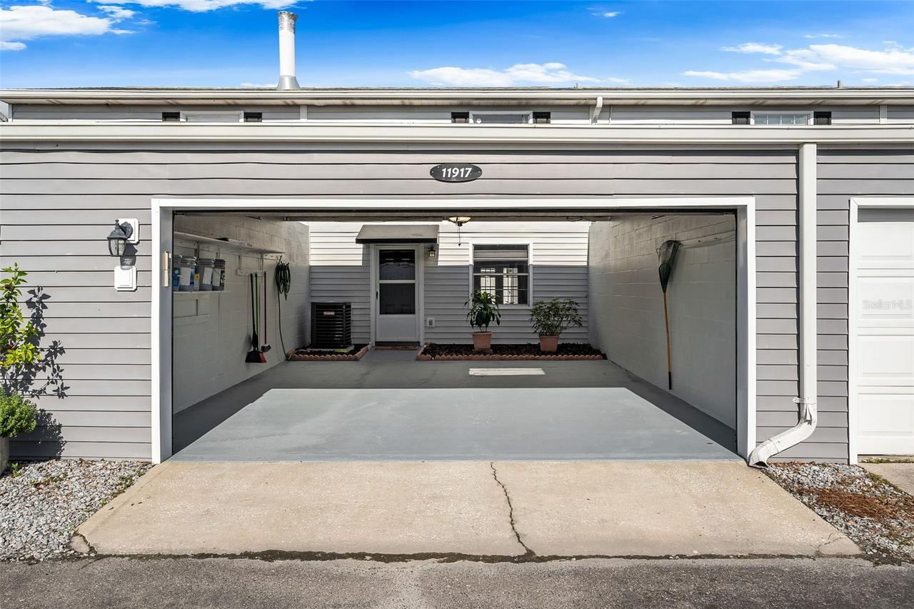 11917 Congressional Dr., Tampa, FL 33626
