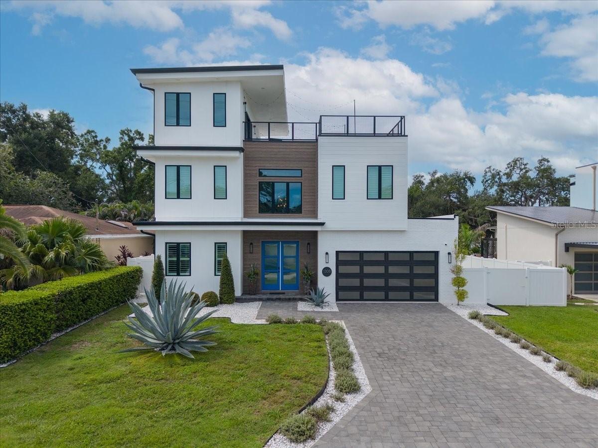 1308 W Plymouth St., Tampa, FL 33603