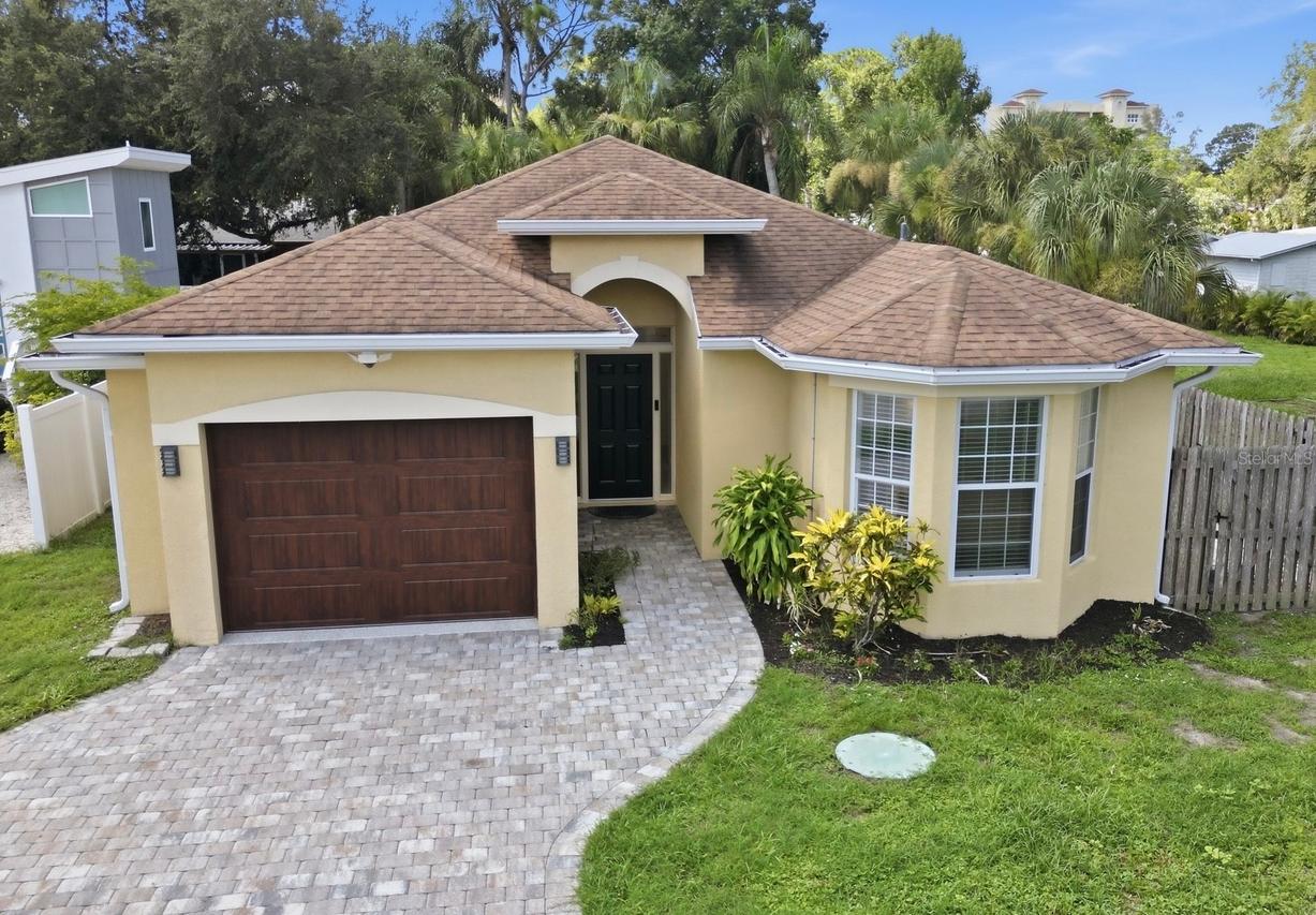 1816 Rita St., Sarasota, FL 34231