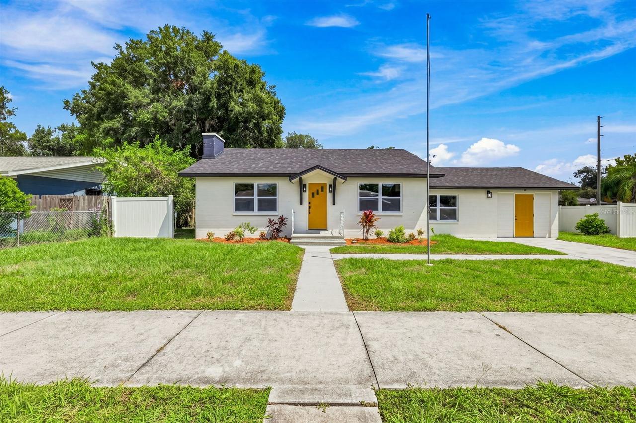 38947 5th Ave., Zephyrhills, FL 33542