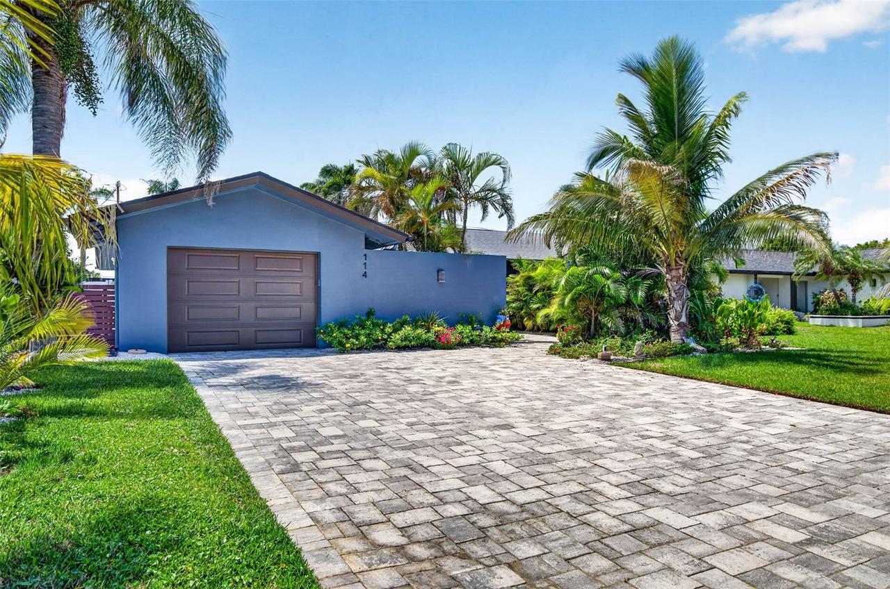 114 12th St., Belleair Beach, FL 33786