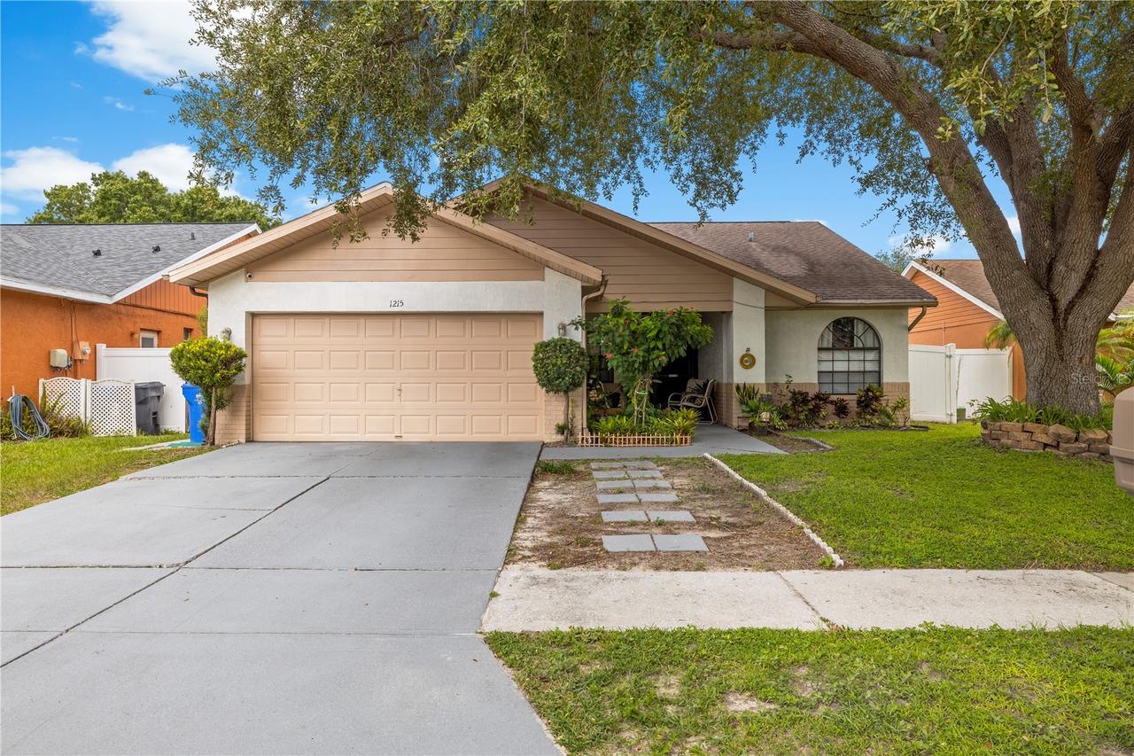 1215 Rinkfield Pl., Brandon, FL 33511