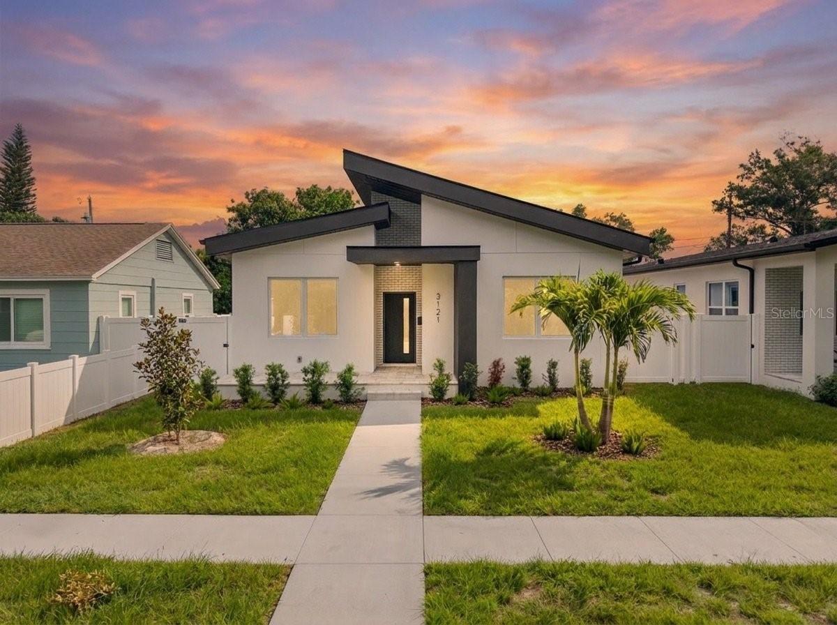 3121 Queen St., St Petersburg, FL 33713