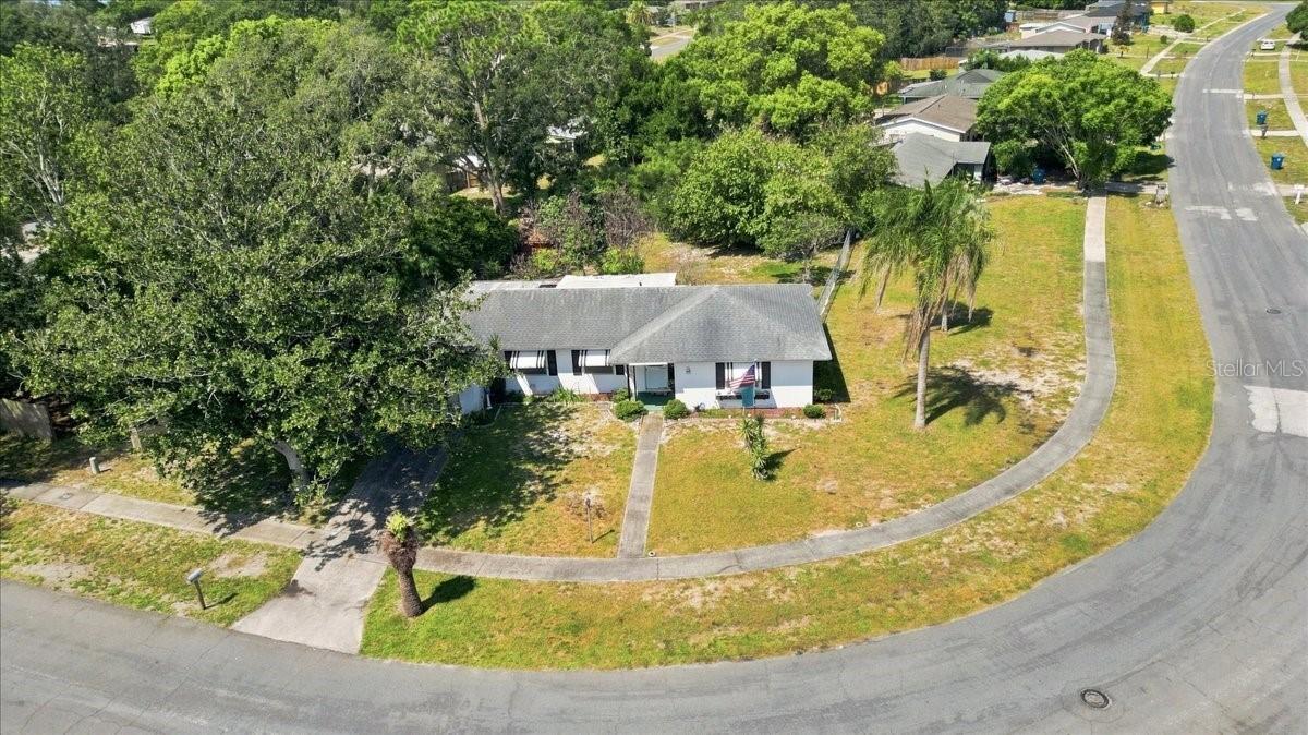 7222 Holiday Dr., Spring Hill, FL 34606